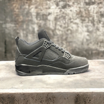 Nike Air Jordan 4 • Black