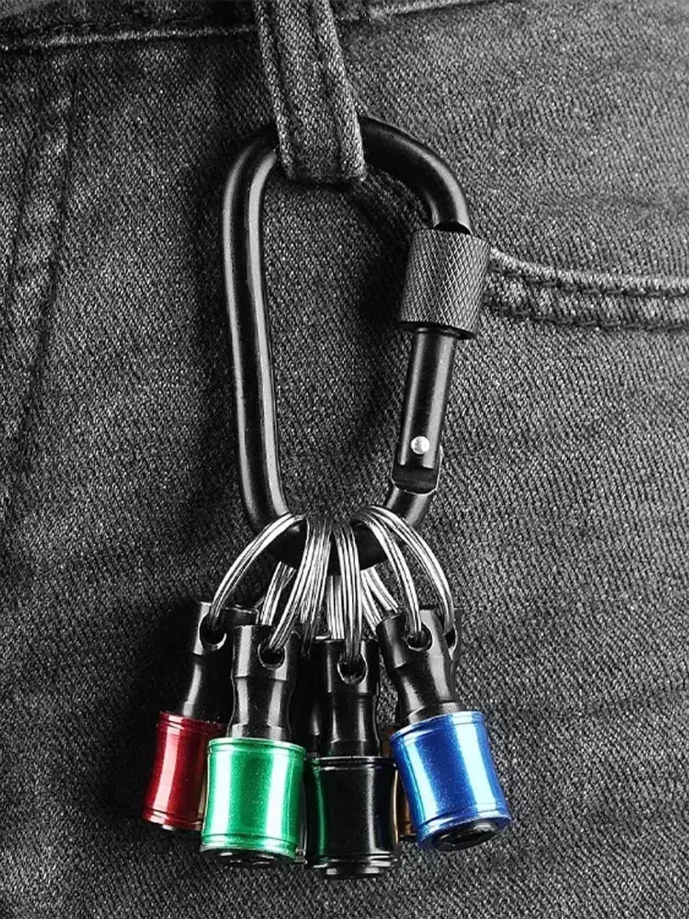 Держатель бит шестигранных на 1/4" (6шт) с быстросъемным карабином