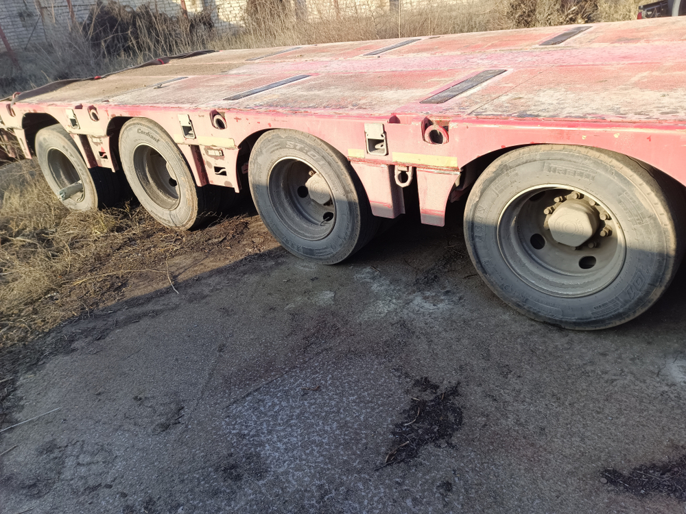 Тверьстроймаш 9939* Полуприцеп тяжеловоз 5 осей 993951-0022 (Раздвижной)