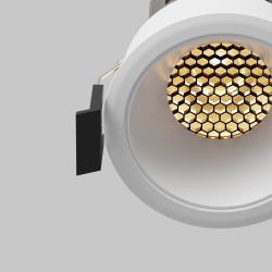 Светильник встраиваемый светодиодный Maytoni   DL123-10W-2.7K-W