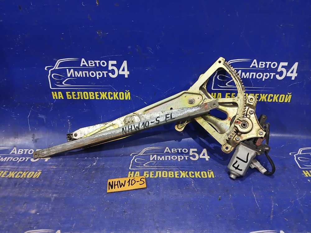 Стеклоподъемник передний левый TOYOTA PRIUS 1998