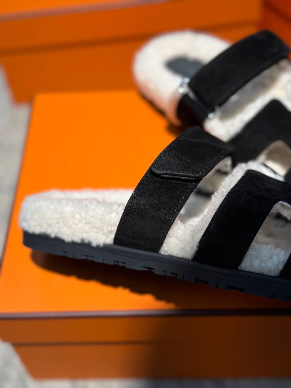 Шлепанцы Hermes