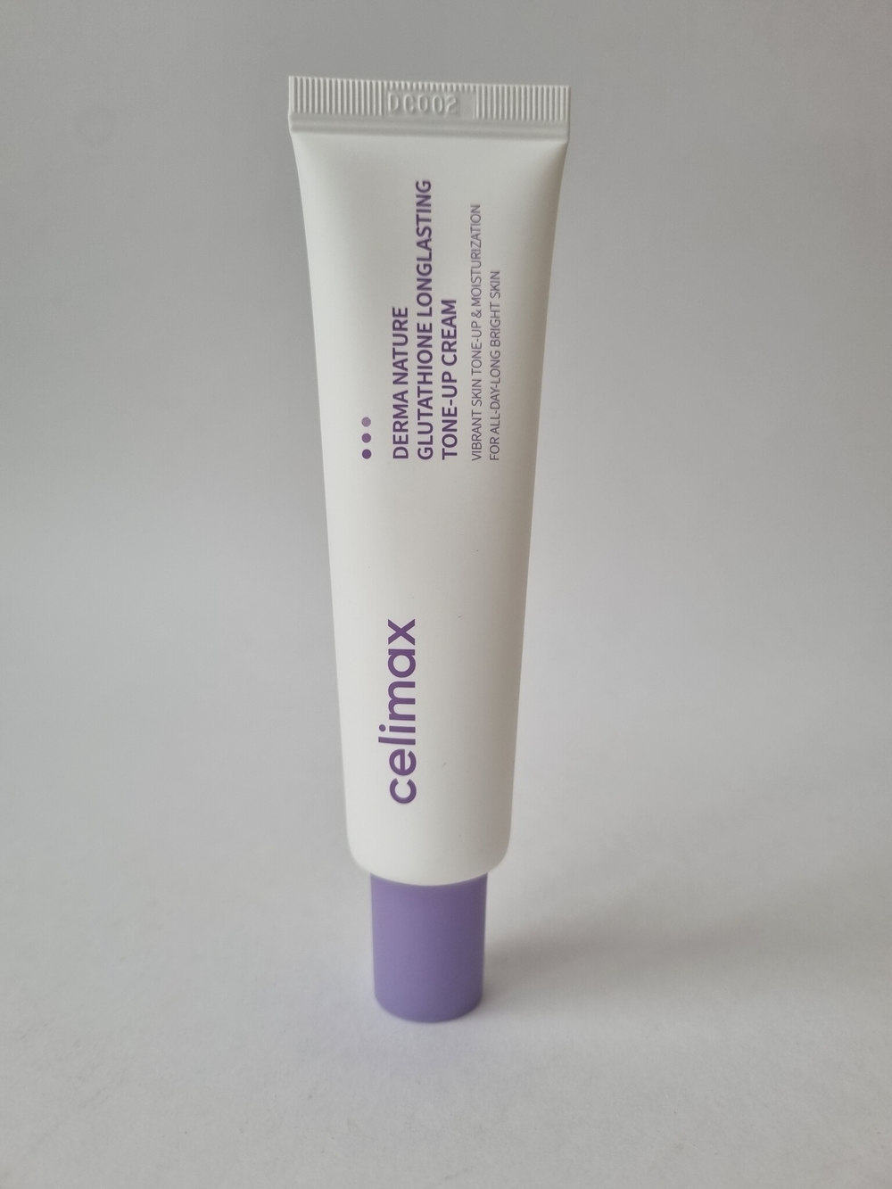 Крем с глутатионом против пигментации Celimax Derma Nature Glutathione Longlasting Tone-Up Cream
