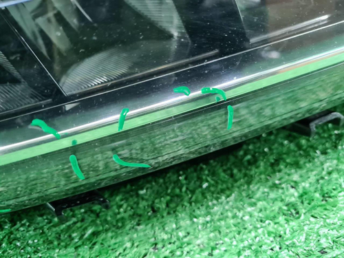 Фара правая VW Teramont (2017-2022) LED