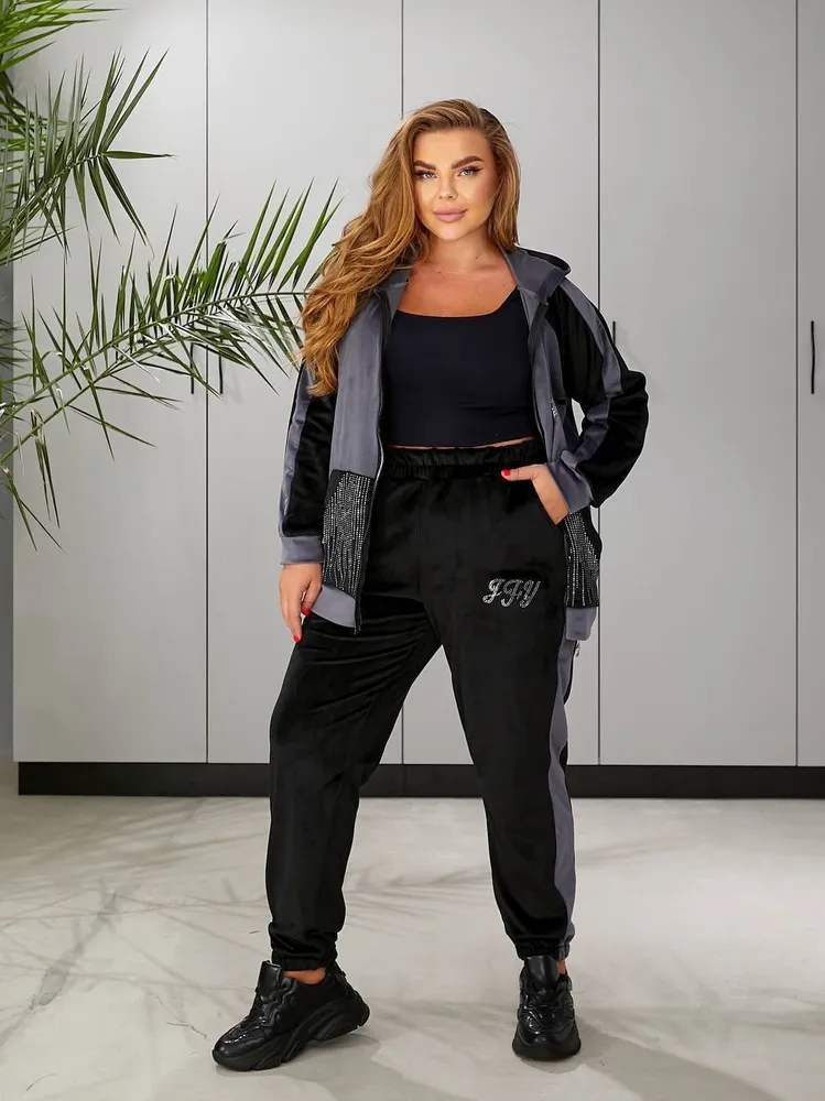 Костюм со стразами УК-321-4 Fabrika