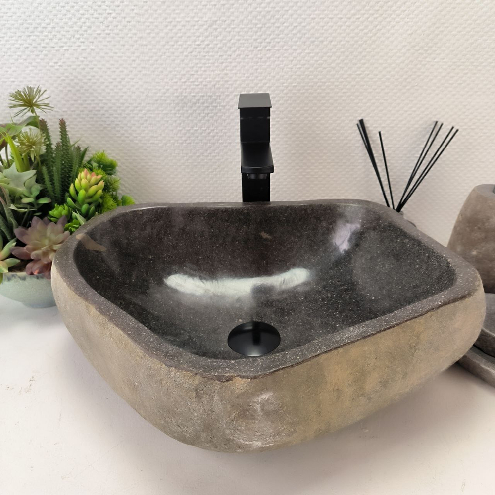 Раковина из речного камня RS-63428 (47*37*15) 0123