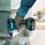 Makita DTW180RFE аккумуляторный гайковерт (2 x 3 Ач, ЗУ)