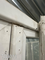 Дверь пластиковая входная Б/У 2100(в) x 1420(ш)