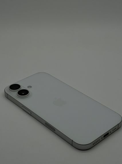 iPhone 17 256Gb White