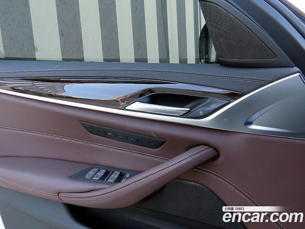 BMW 5 Series (G30) 523d Luxury (12.2022)