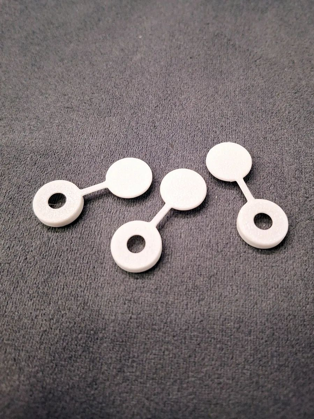 Пластиковые заглушки для саморезов, черные - 100 шт.