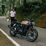 Royal Enfield Continental GT 650 Apex Grey (Black Alloy)