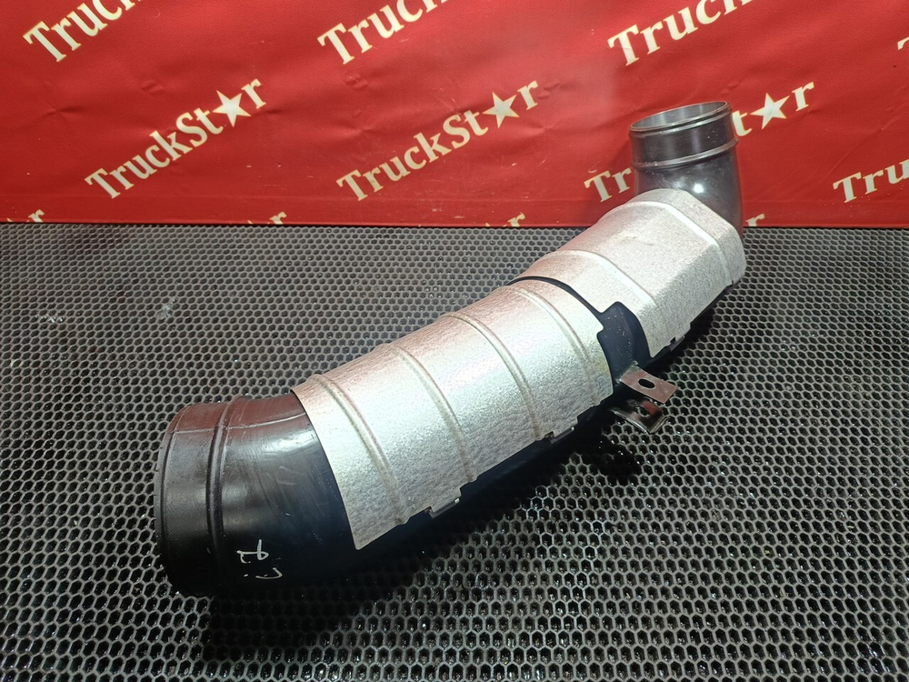 Патрубок воздушного фильтра 2023г