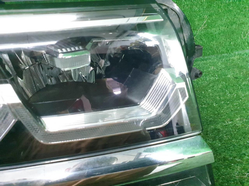 Фара правая VW Teramont (2017-2022) LED