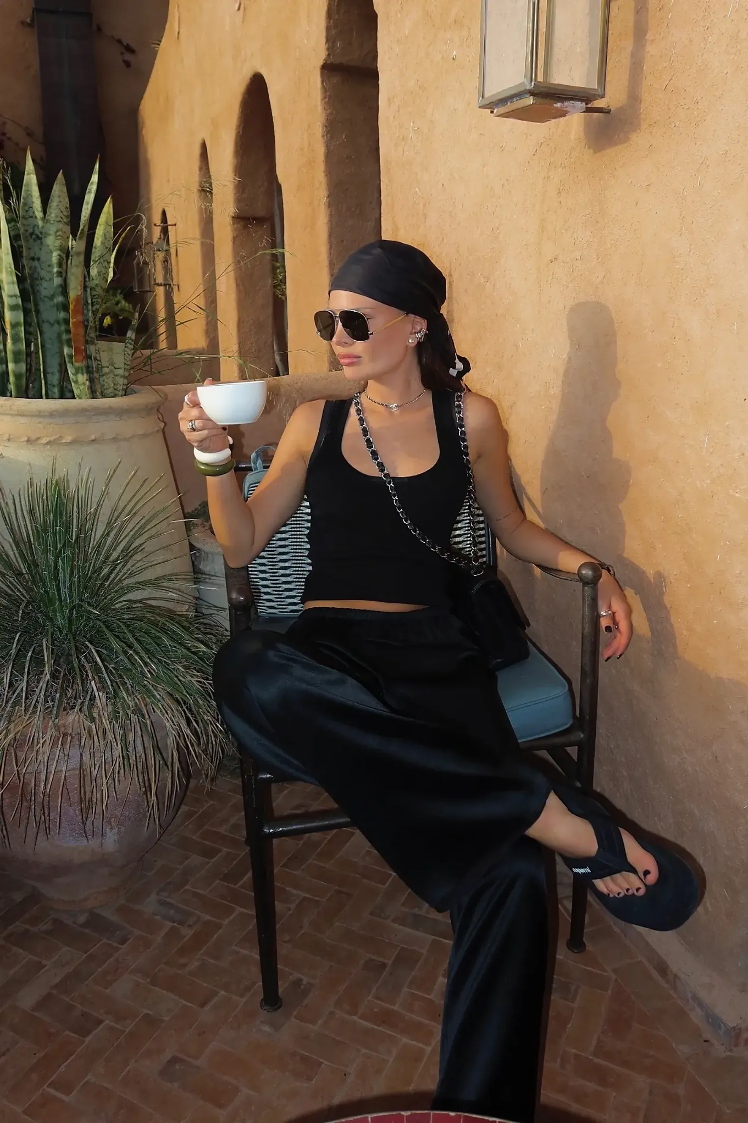 топ из шелка, black