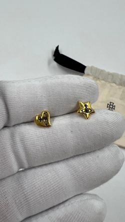 Асимметричные серьги пусеты Vivienne Westwood