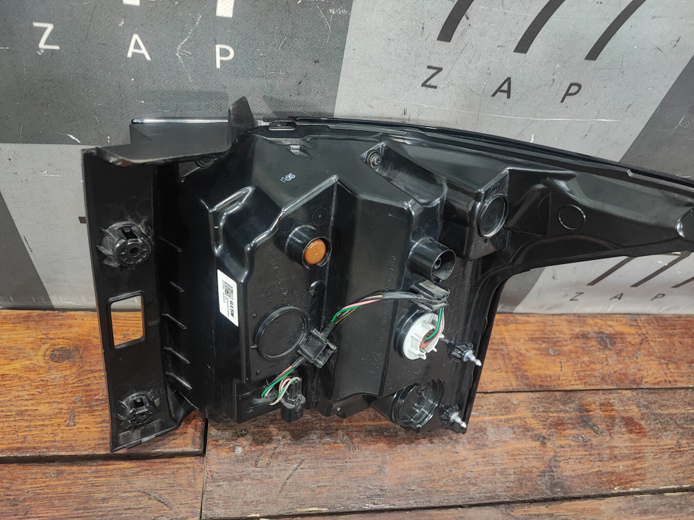 Фонарь задний левый Kia Sorento 4 (MQ4) 20-нв Б/У Оригинал 92410P2100