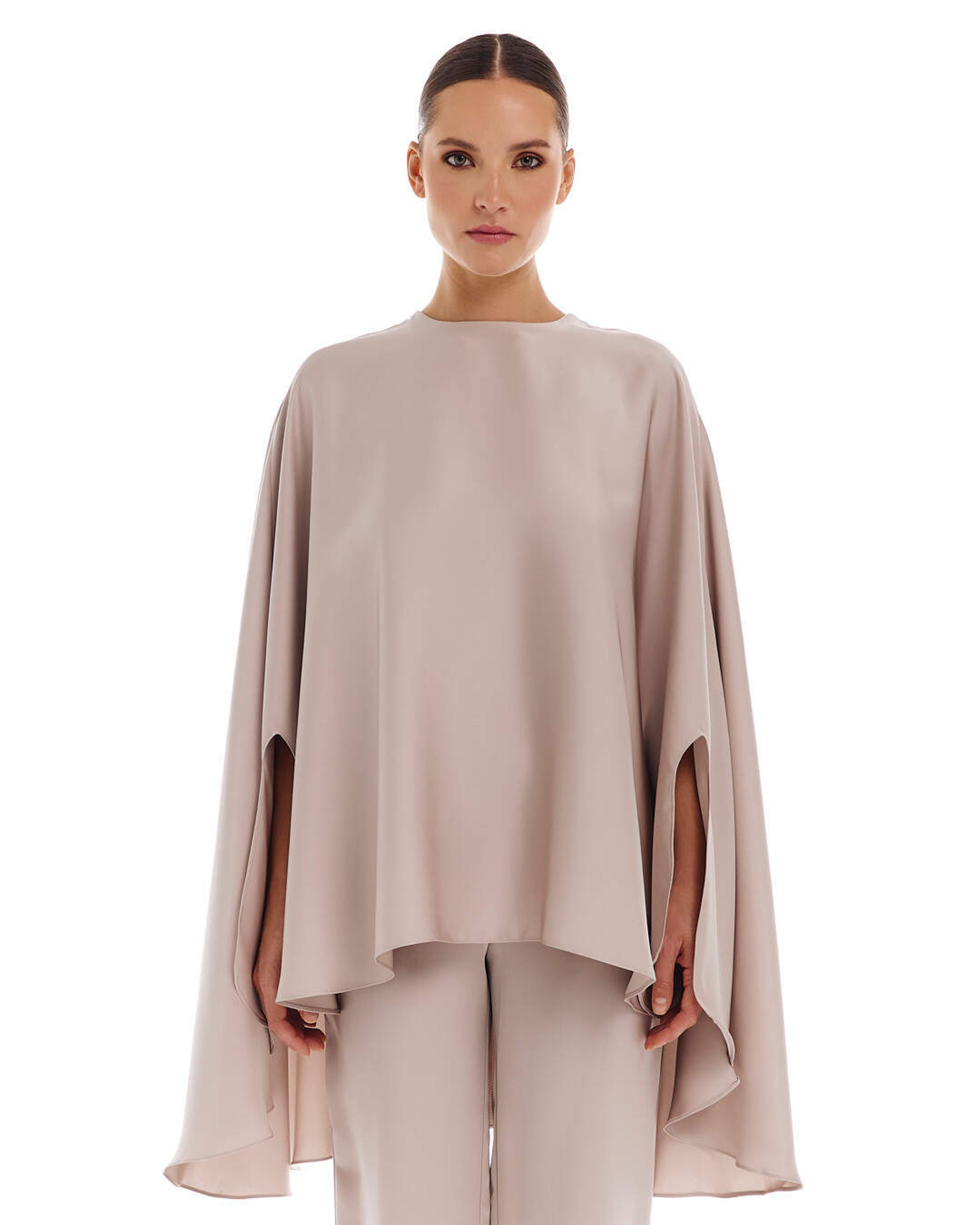 Костюм SATIN (Сатин) (кейп+брюки) жемчужный