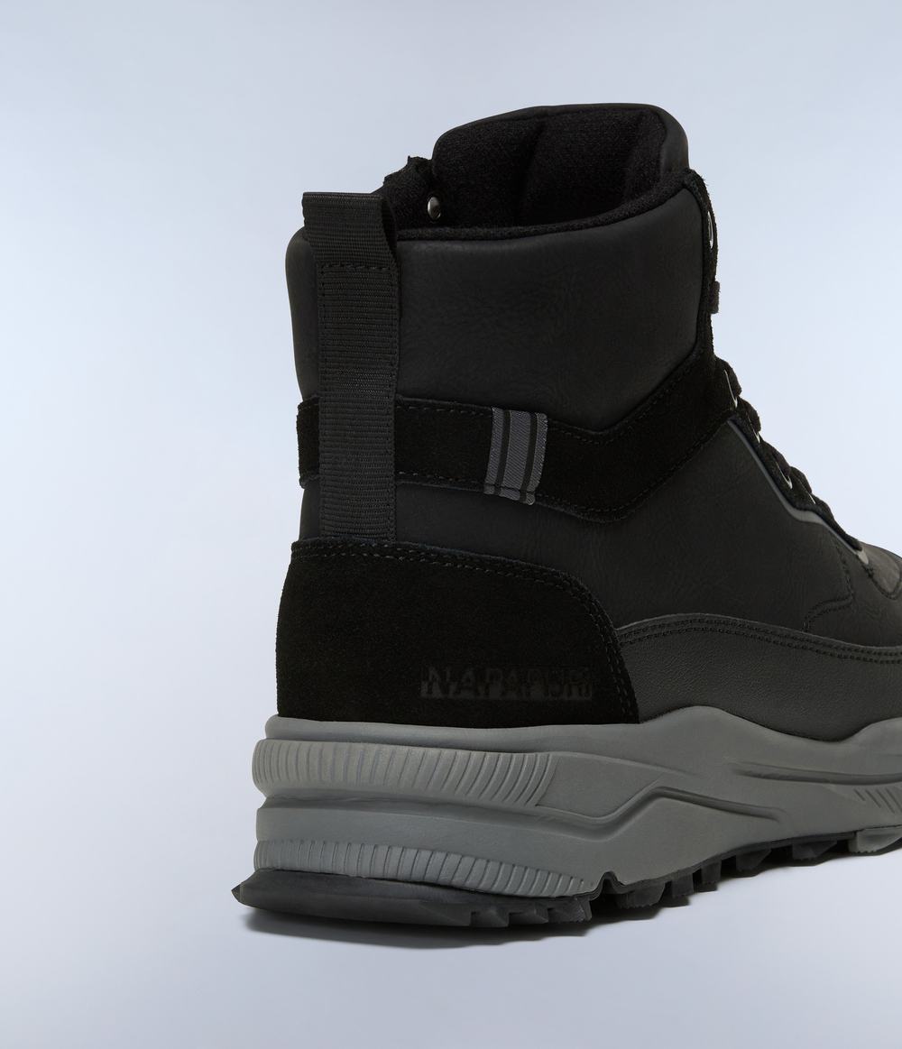 Ботинки мужские NAPAPIJRI VORTEC