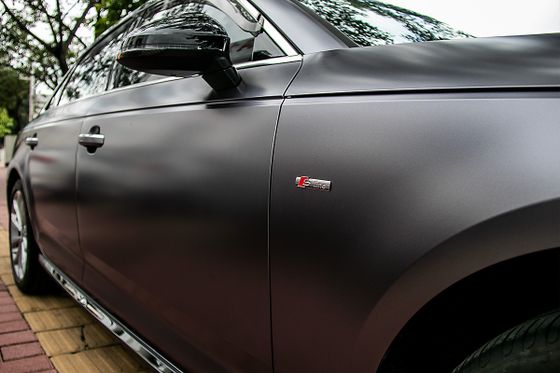 Пленка матовая серая Metal Flash Сharcoal Carbins