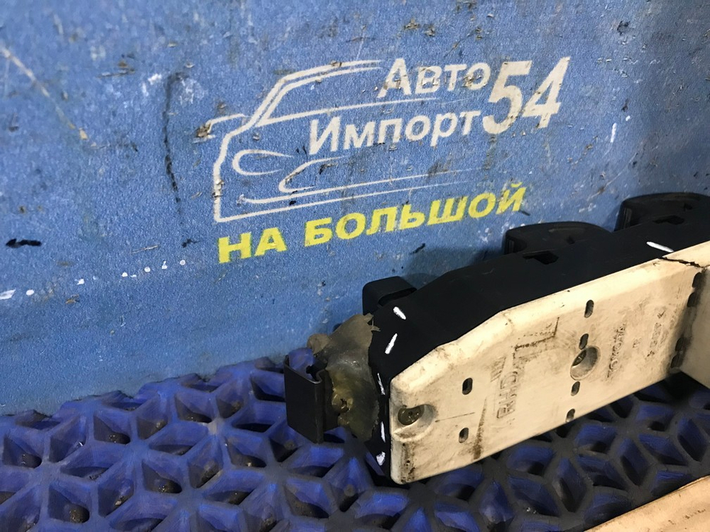 Блок управления стеклоподъемниками TOYOTA CORONA EXIV 1996