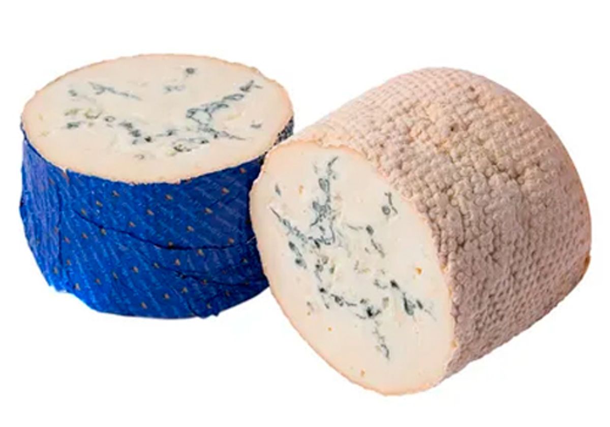Сыр швейцарский Блё де виллаж~2кг