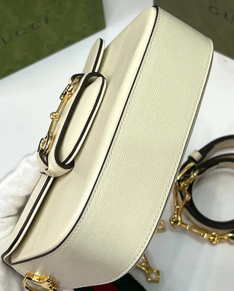 Мини-сумка Gucci Horsebit 1955 белый