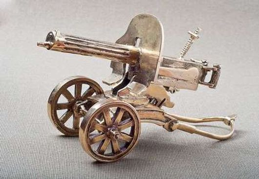 Латунный брелок пулемет "Максим"