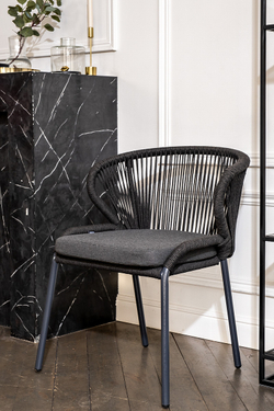 "Венето" обеденная группа на 4 персоны со стульями "Милан", каркас темно-серый, роуп темно-серый