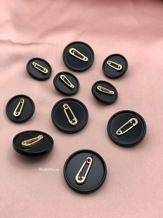 Пуговицы черные с булавкой
