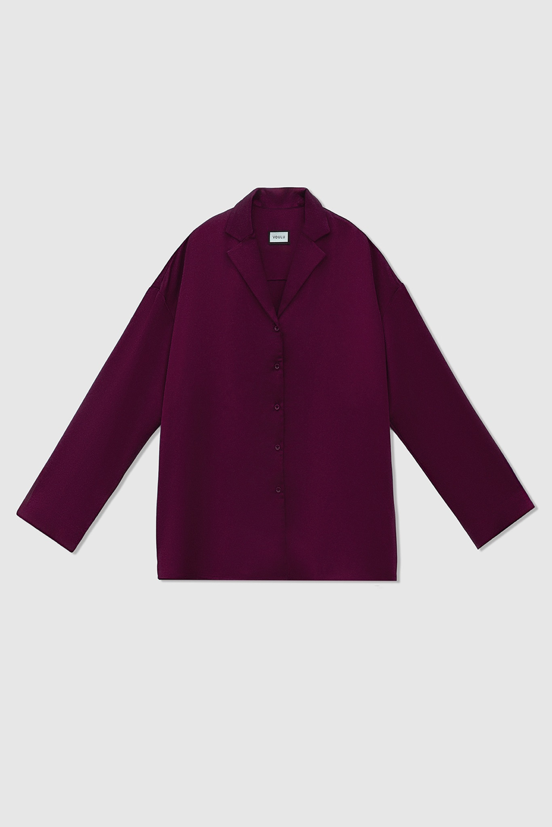 Рубашка из атласа винного цвета