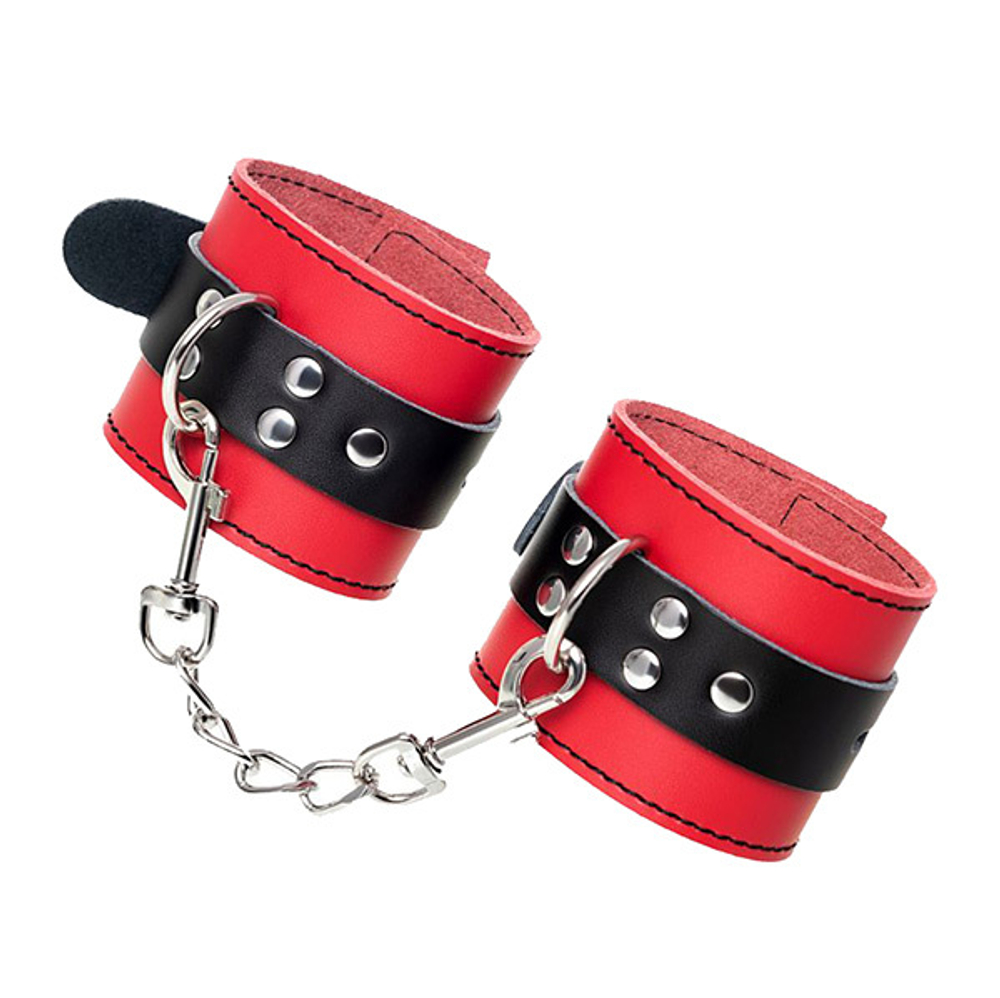Красно-черные кожаные наручники со сцепкой ToyFa Theatre 701007