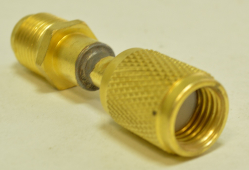 Штуцер 1/4" SAE M х 1/2" -UNF FM