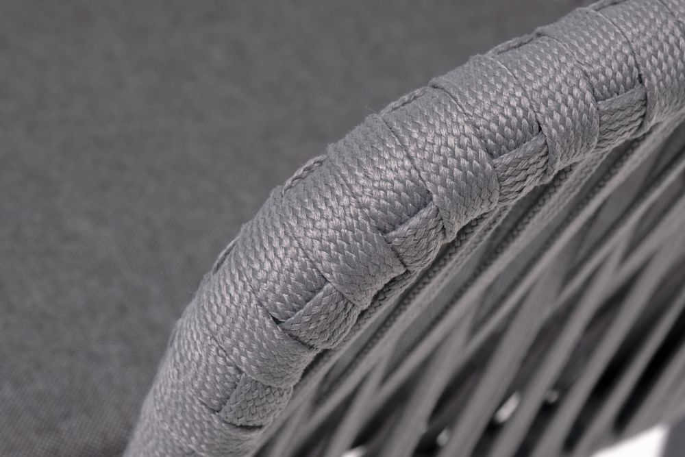 "Бордо" стул плетеный из роупа, каркас алюминий темно-серый (RAL7024) муар, роуп серый 15мм, ткань темно-серая 027