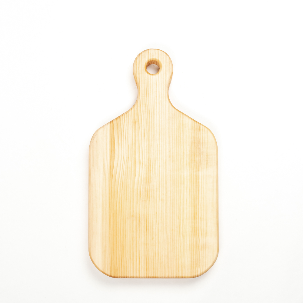 Доска разделочная из древесины сибирского кедра с гравировкой "Нет ничего невозможного". RD62