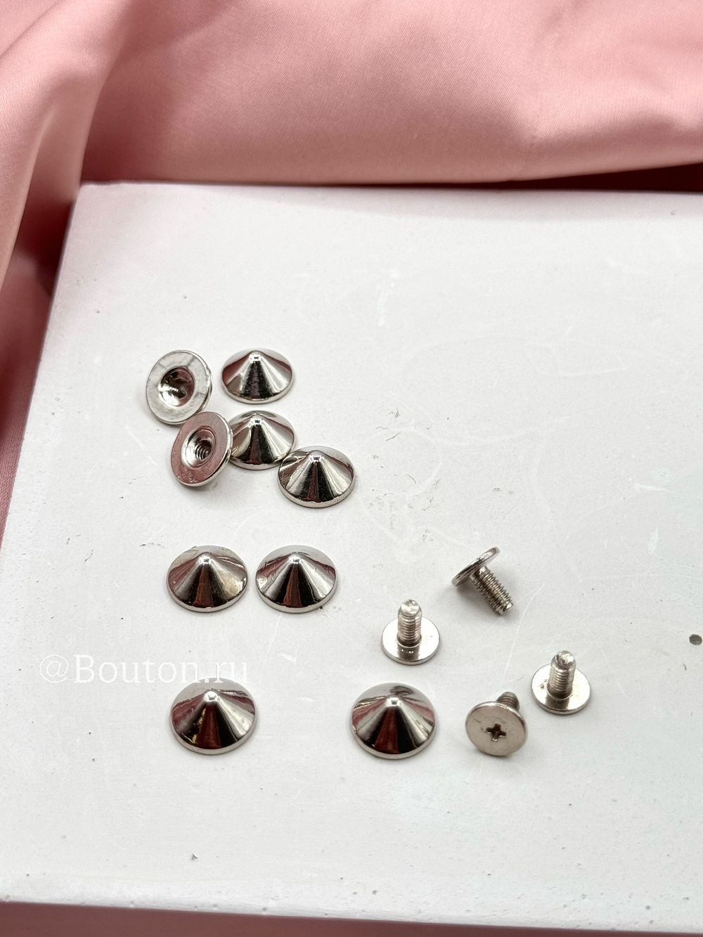 Установочный Шип декоративный серебристый металлический 5 мм