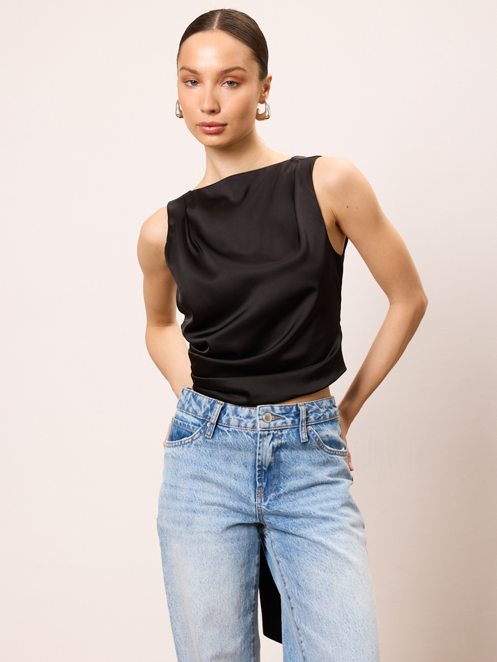 Топ блуза вечерний атласный с открытой спиной