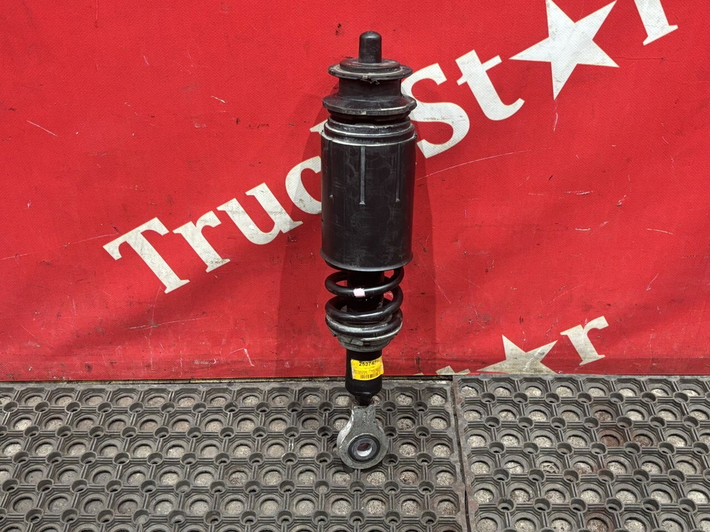 Амортизатор кабины передний 2021г