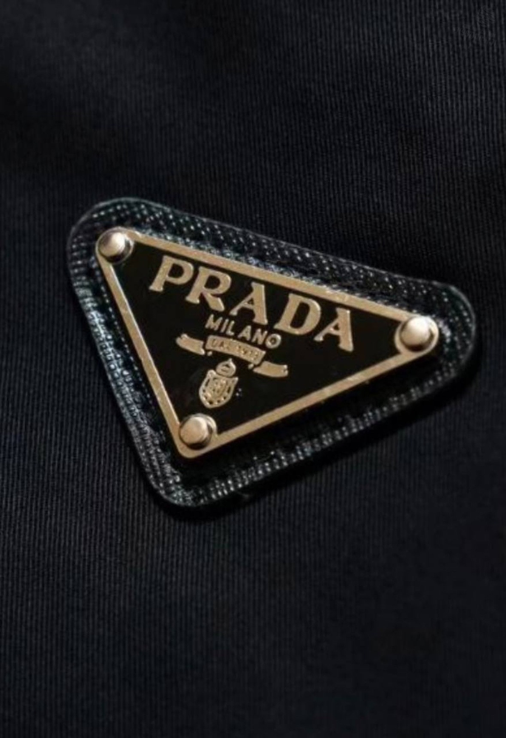 Пуховик Prada