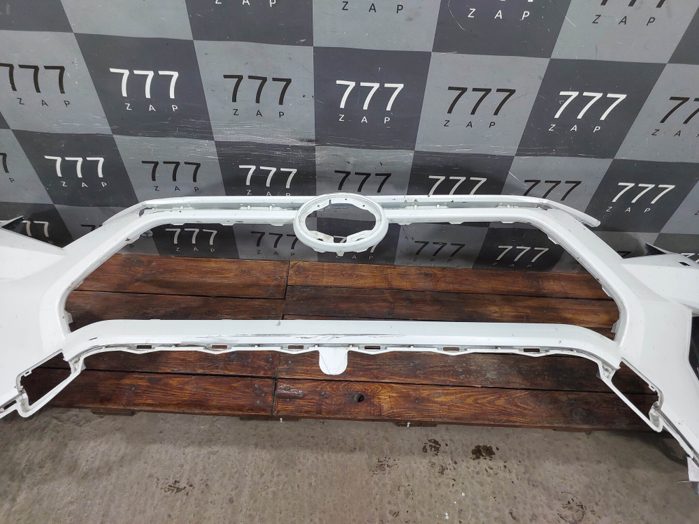 Бампер передний Toyota RAV4 V (XA50) 18-нв Б/У Оригинал 521190R280