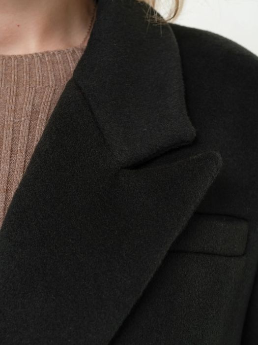 Пальто зеленое