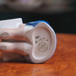 Фарфоровая миниатюра «Девочка с книжкой»