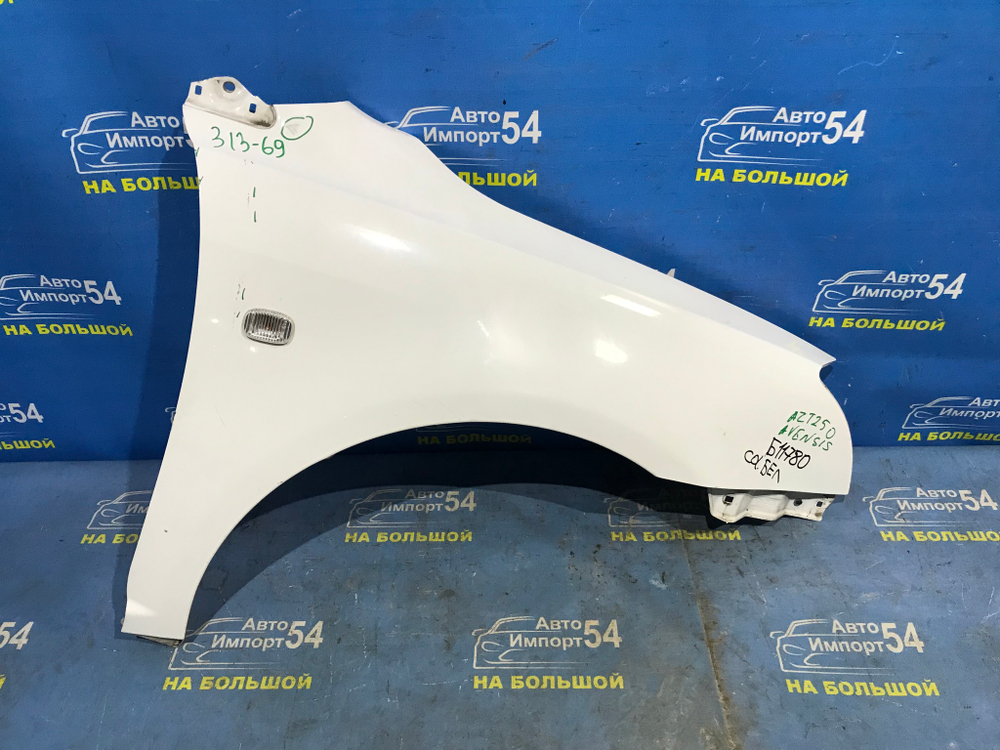 Крыло переднее правое TOYOTA AVENSIS 2002-2006