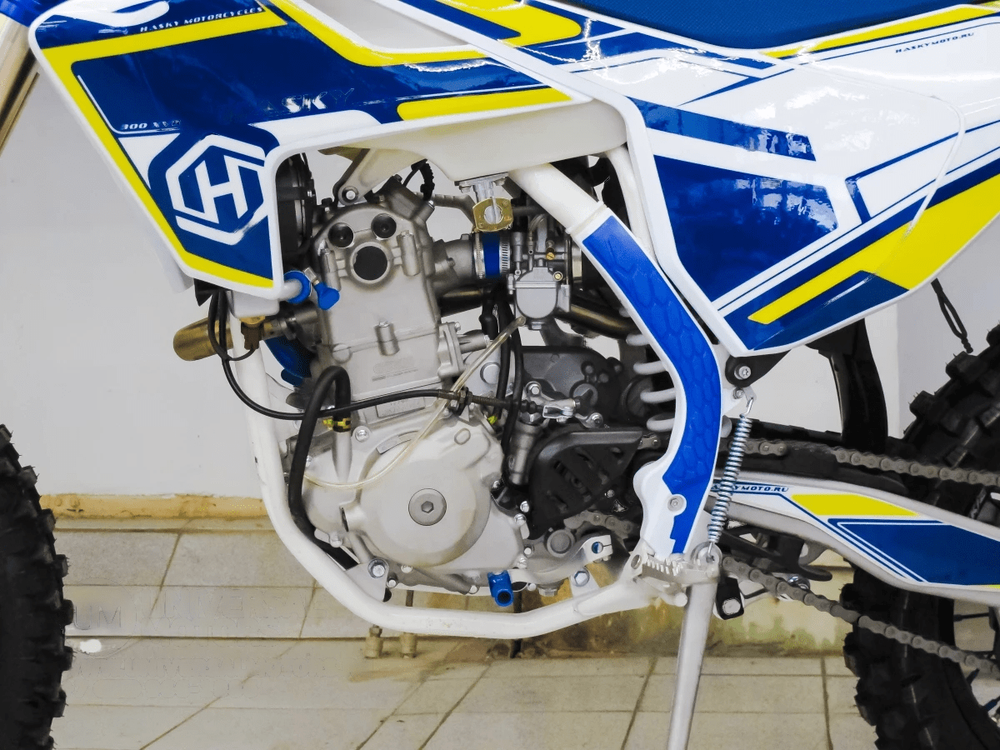 Мотоцикл кроссовый эндуро HASKY XVR 300