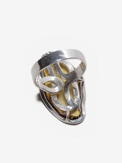 Уникальное серебряное кольцо с цельным янтарем, безразмерное