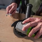 Угловая шлифовальная машина акк. Greenworks GD24AG, 24V, б/щет, 125 мм, 10500 об/мин,1x5Ач,быстрое ЗУ,кор (3200207CUG)