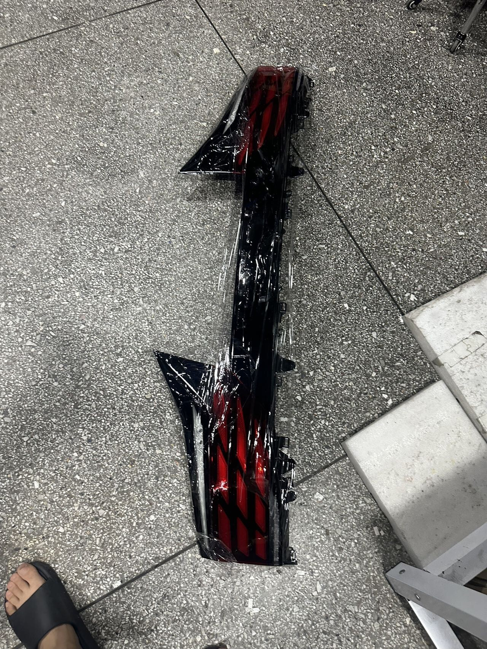 Задние фонари (комплект) Toyota Alphard 40