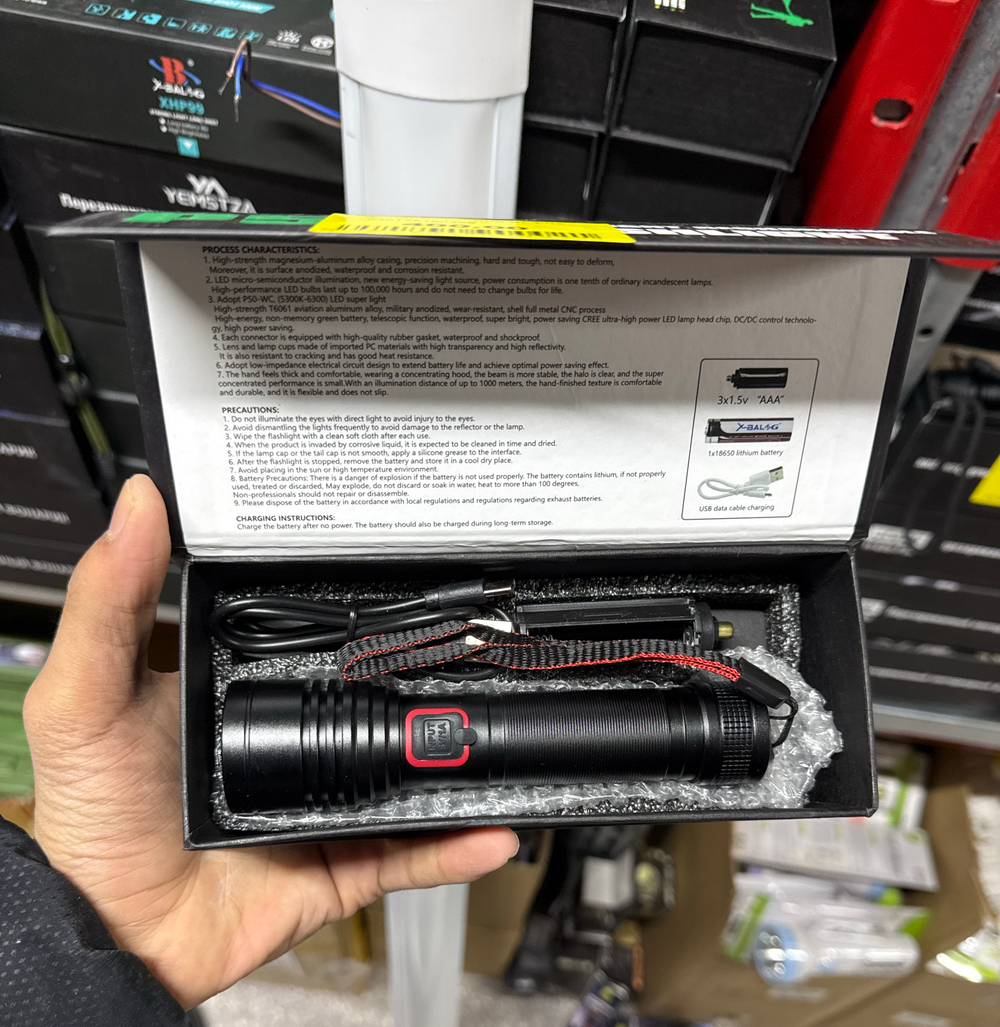 Фонарик ручной BL-P02