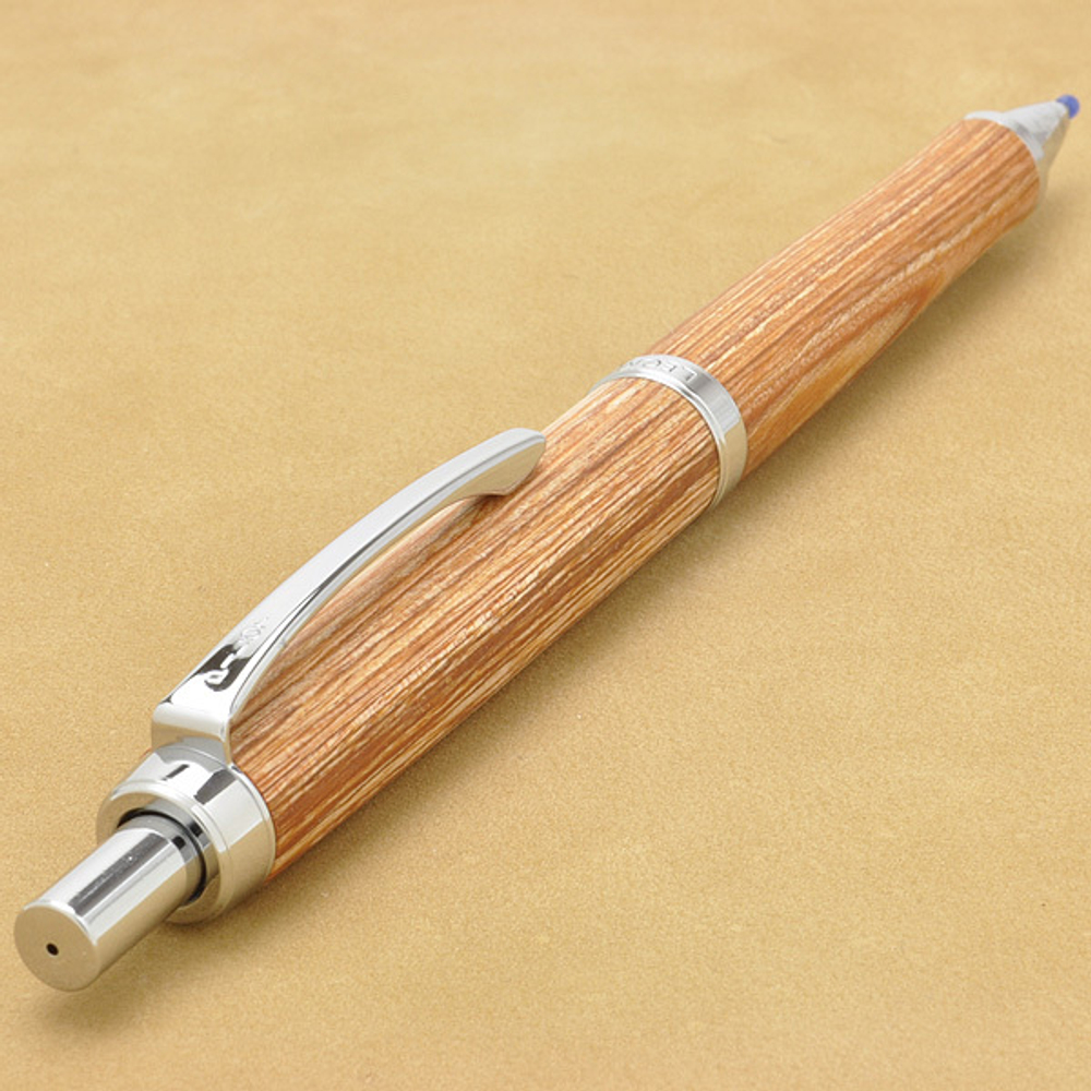 Шариковая ручка Pilot Legno (светло-коричневая)