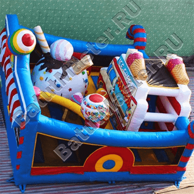 Коммерческий надувной батут "Мороженое" 6*6*3.5 м